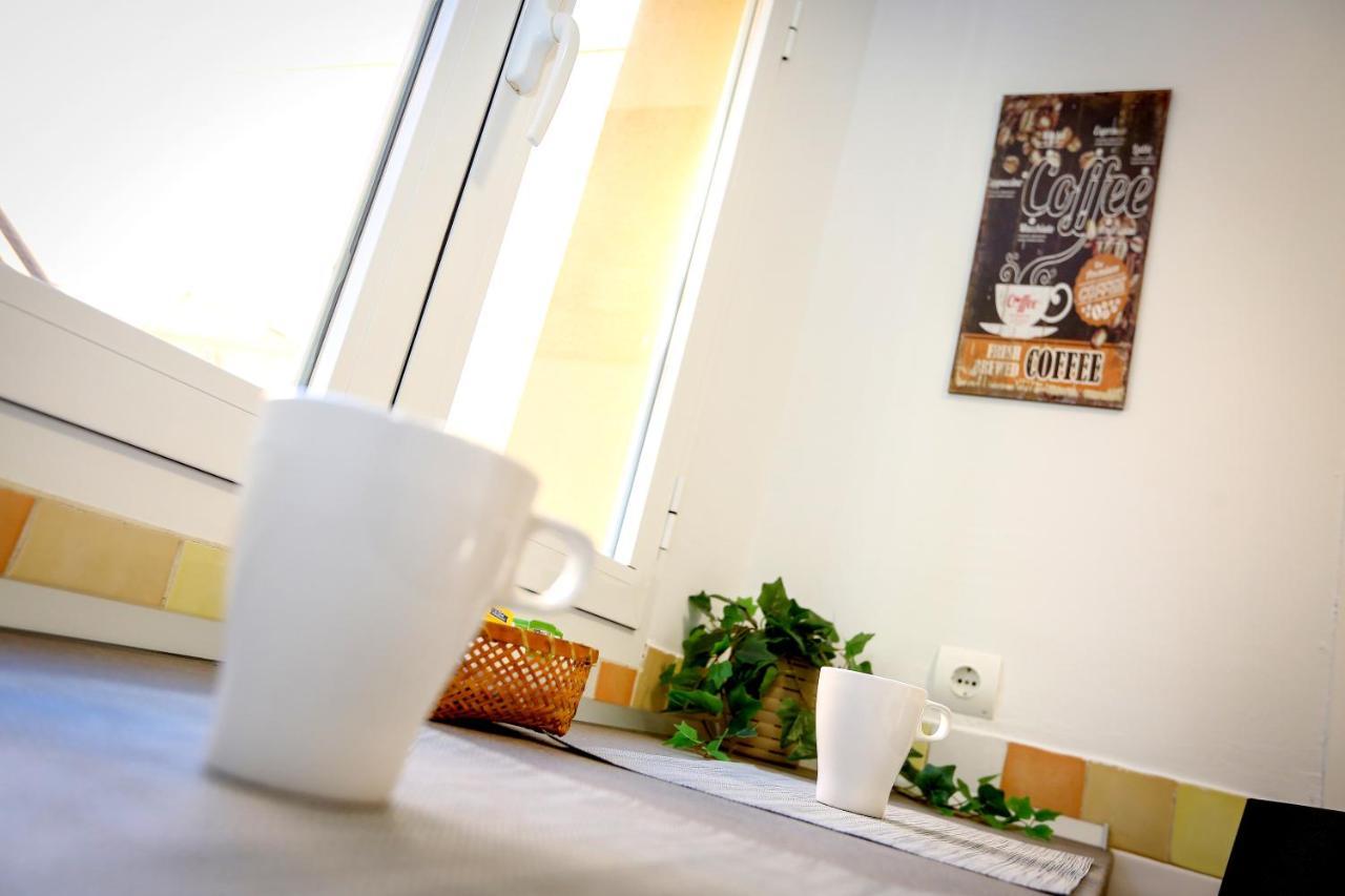 Montesol Home - Parking Gratis อายามอนเต ภายนอก รูปภาพ